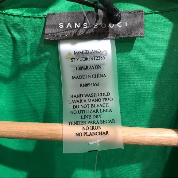 Cropped Satin Button-Front Shirt - Sans Souci - Picture 7 of 9